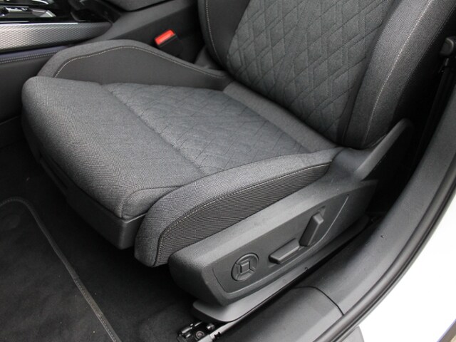 Audi A6 Avant Quattro S-Tronic