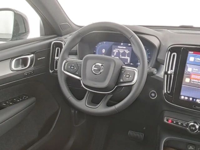 Volvo XC40 Dark Plus