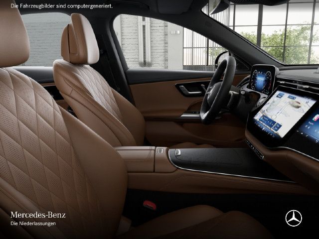 Mercedes-Benz E 200 AMG Line Sedan