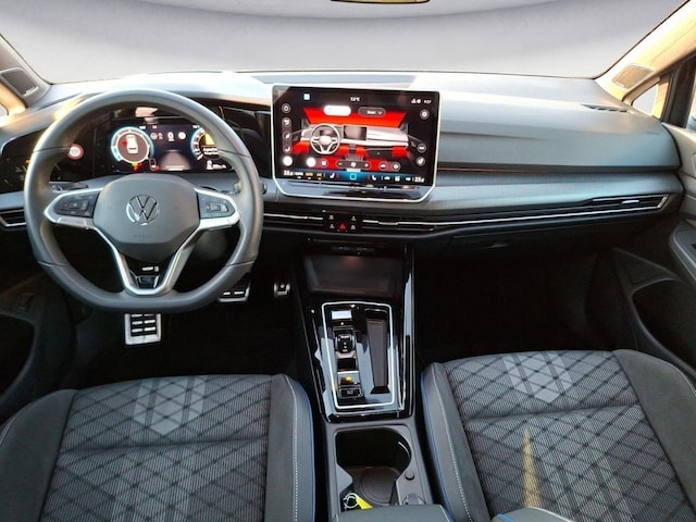 Volkswagen Golf 2.0 TDI DSG R-Line Variant