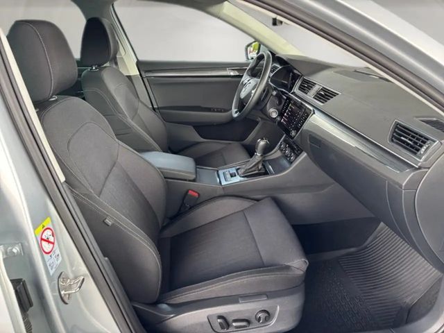 Skoda Superb 2.0 TDI Combi Style Style