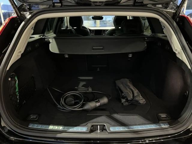 Volvo V60 AWD Dark Plus Recharge T6