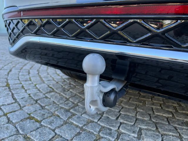 Volkswagen Tiguan 1.5 eTSI DSG IQ.Drive R-Line