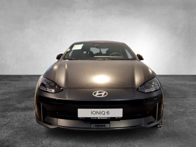 Hyundai IONIQ 6 UNIQ Vierwielaandrijving