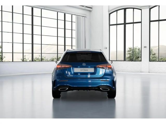 Mercedes-Benz A 200 AMG Line Hatchback