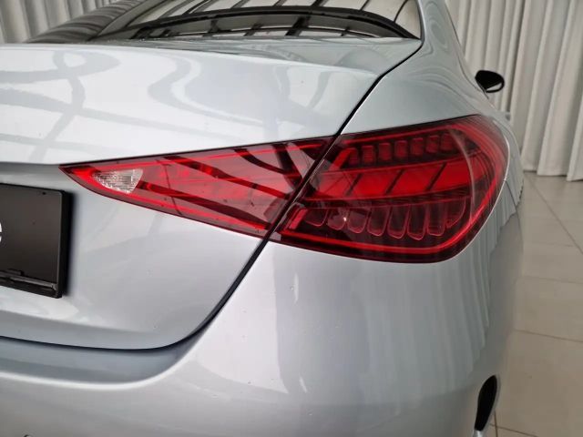 Mercedes-Benz C 300 Sedan