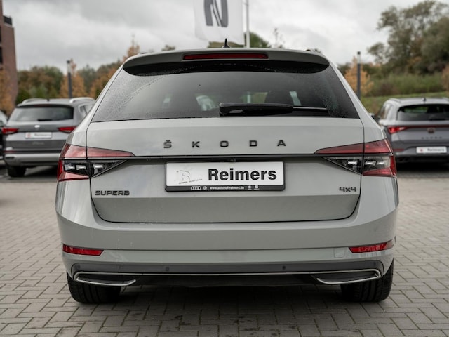 Skoda Superb 2.0 TDI Combi Sportline