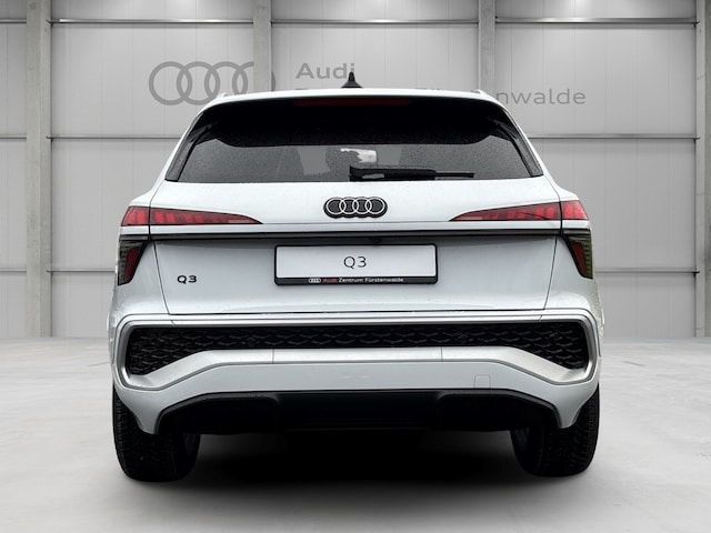 Audi Q3 S-Tronic