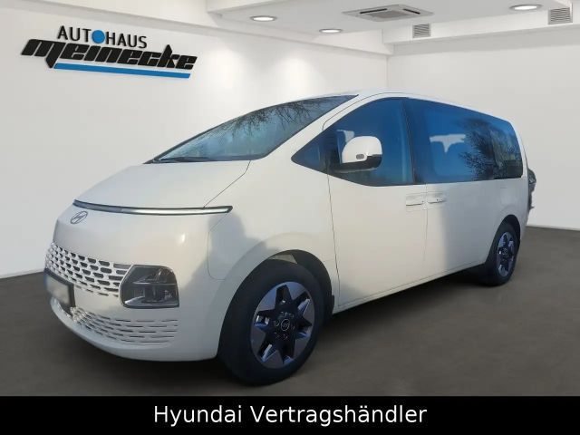 Hyundai Staria Trend