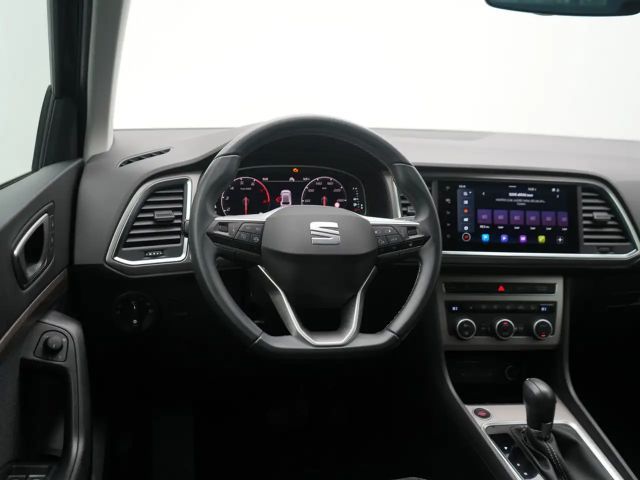 Seat Ateca Xperience ACC NAVI AHK LEDER KAM PDC LE
