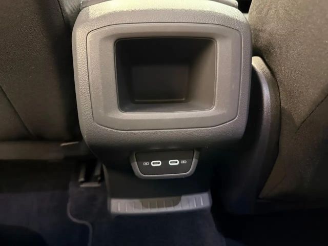 Volkswagen T-Cross 1.0 TSI DSG Style