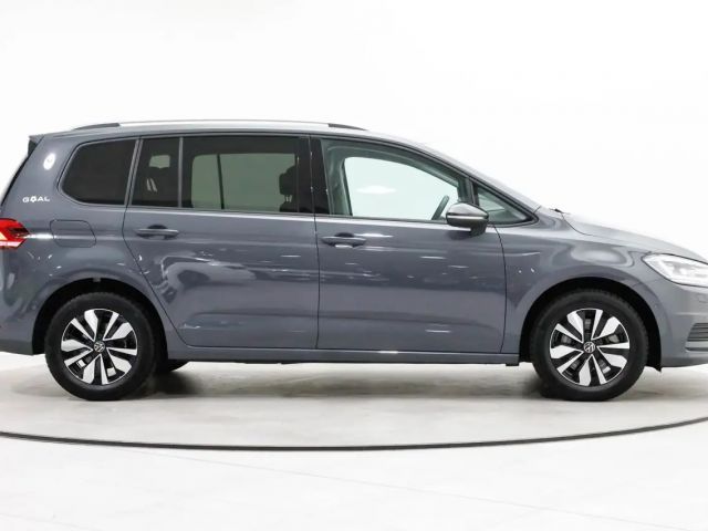 Volkswagen Touran 1.5 TSI DSG