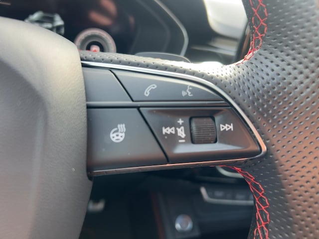 Audi A4 40 TFSI Avant S-Tronic