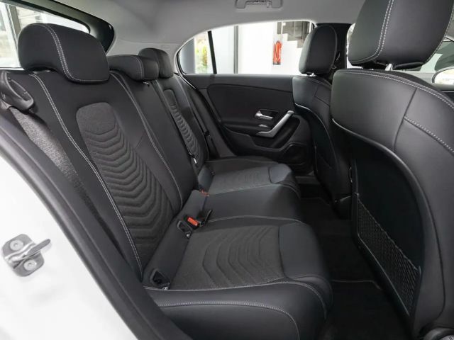 Mercedes-Benz A 180 Hatchback