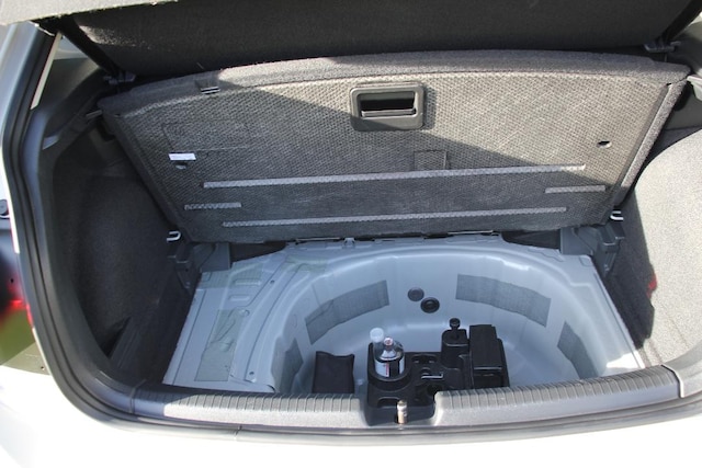 Volkswagen Polo 1.0 TSI DSG IQ.Drive