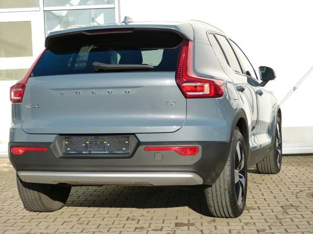 Volvo XC40 Momentum T3