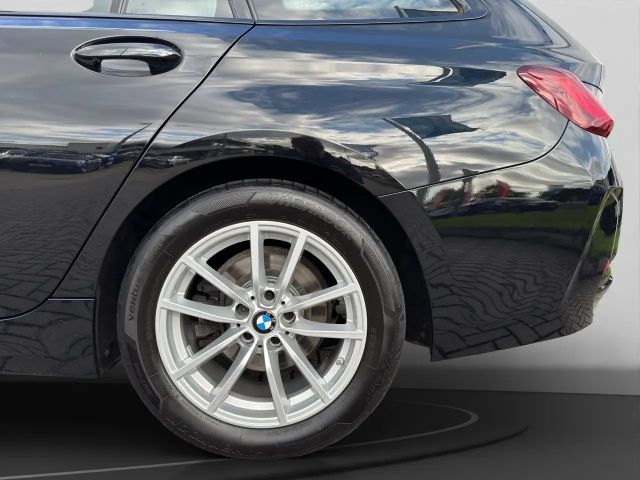 BMW 318 318i Touring