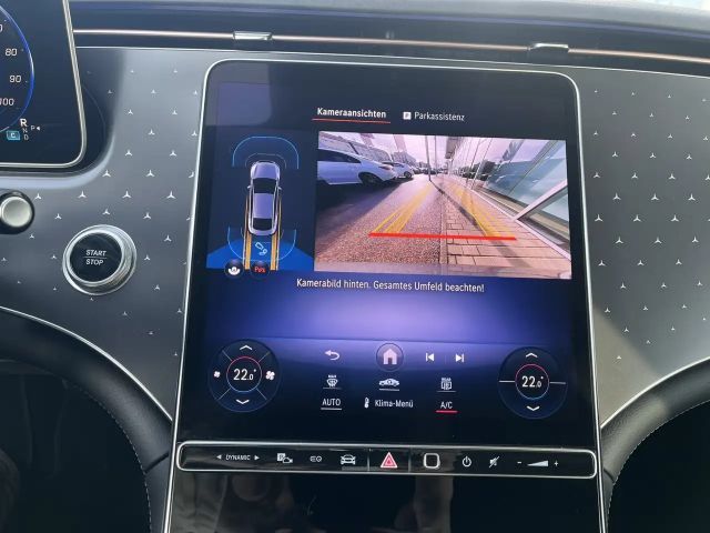 Mercedes-Benz EQE 300 Sedan