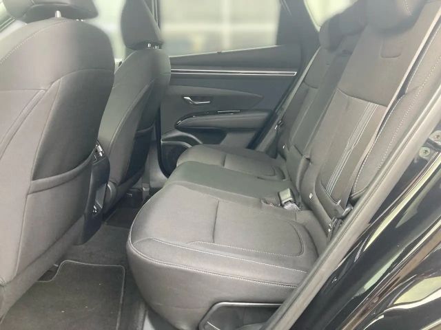 Hyundai Tucson 2WD Hybrid