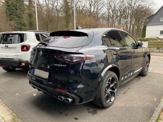 Alfa Romeo Stelvio Quadrifoglio