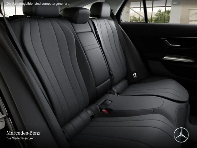 Mercedes-Benz E 220 AVANTGARDE E 220 d Estate