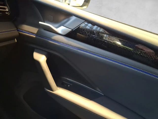 Volkswagen Tiguan 4Motion DSG Sport