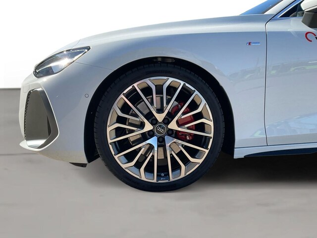 Audi A6 Avant Quattro S-Tronic