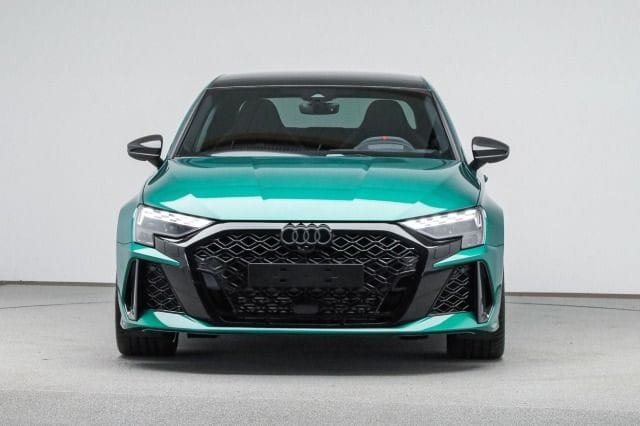 Audi RS3 Quattro S-Tronic Sedan