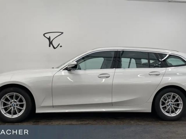 BMW 320 320i Touring