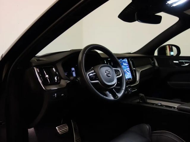 Volvo XC60 AWD Dark Geartronic Plus
