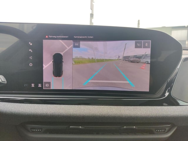 Audi A6 Avant Quattro S-Tronic