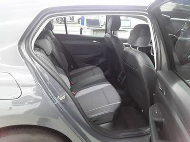 Volkswagen Golf 2.0 TDI DSG Golf VIII