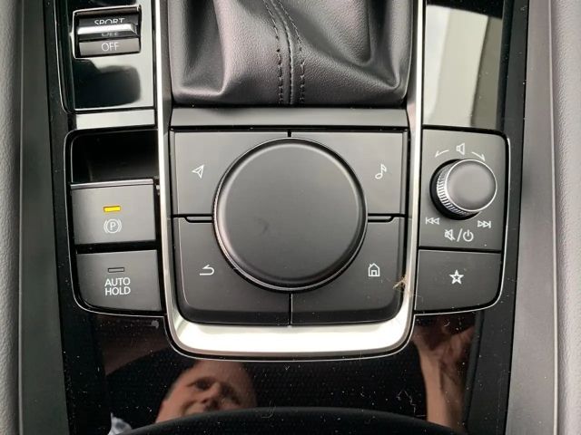 Mazda 3 Homura SkyActiv e-Skyactiv