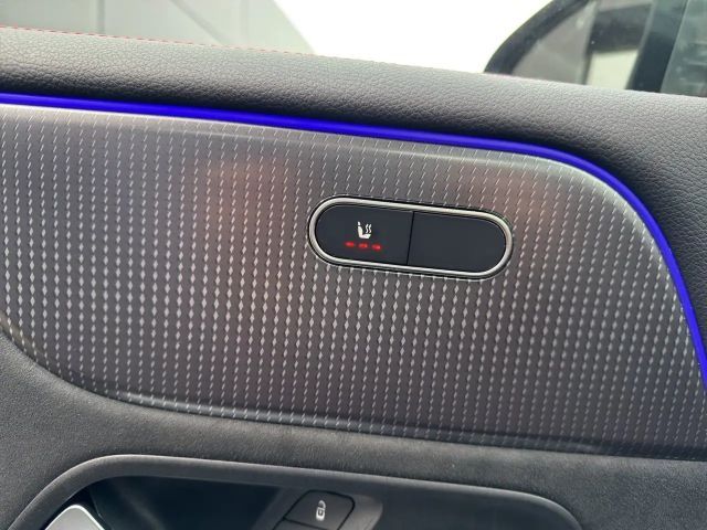 Mercedes-Benz EQB 300 4MATIC AMG Line