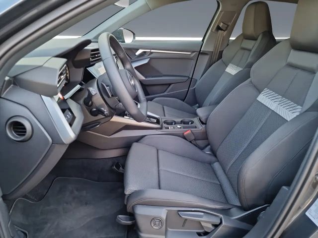 Audi A3 30 TFSI Sedan Sportback