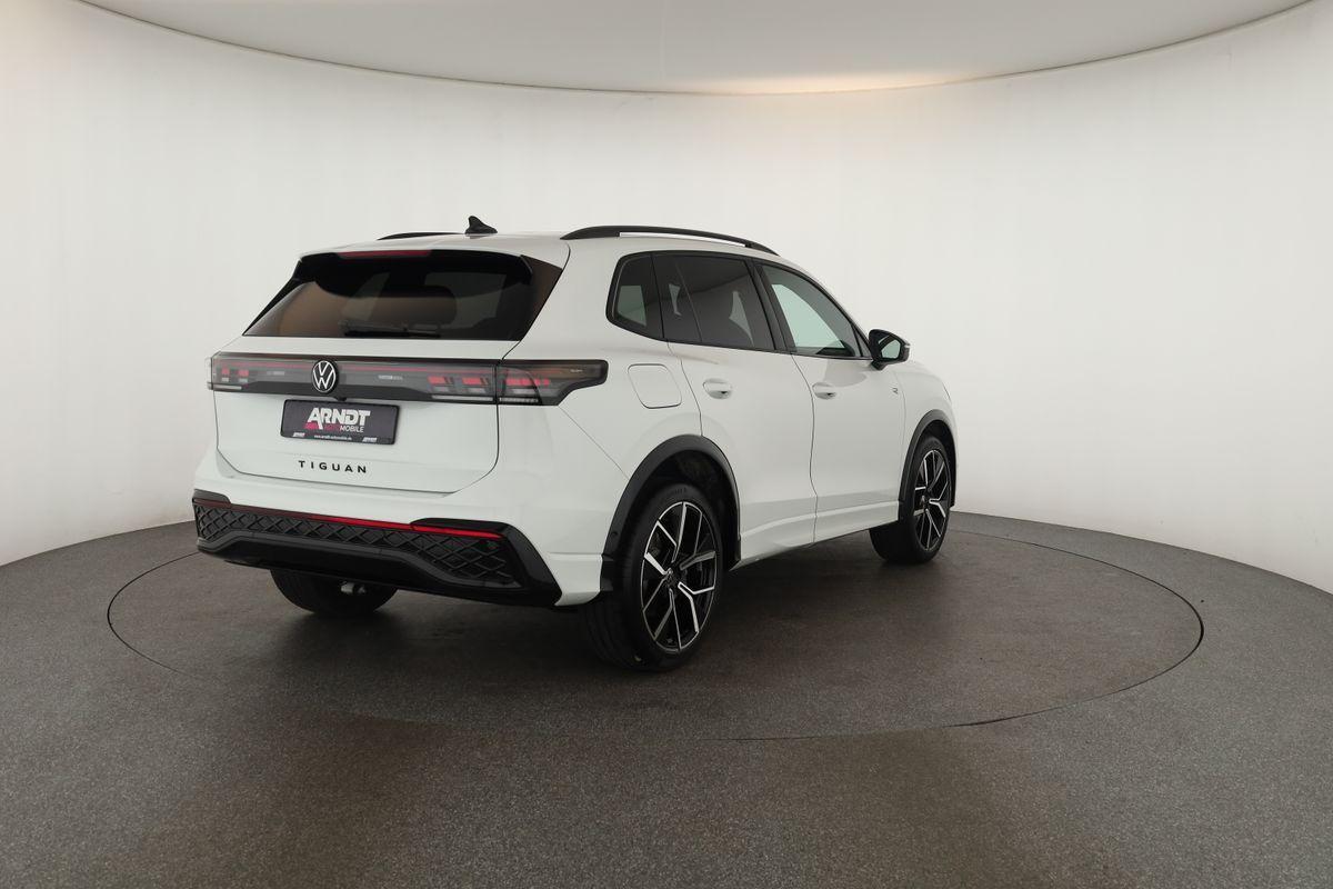 Volkswagen Tiguan 2.0 TSI DSG IQ.Drive R-Line