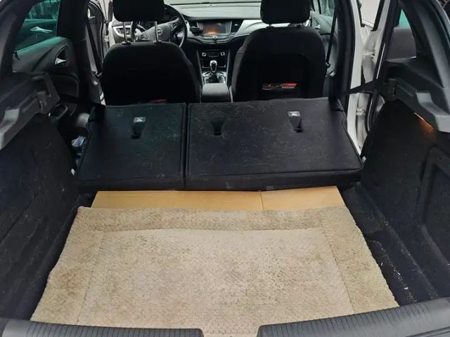 Opel Astra GS-Line Grand Sport