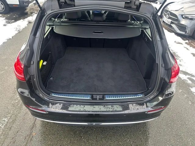 Mercedes-Benz C 180 AVANTGARDE Estate