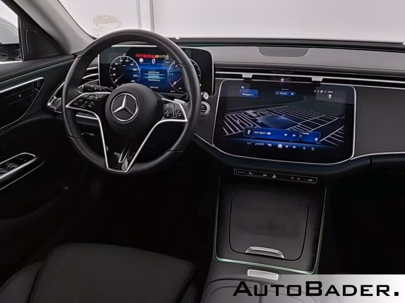 Mercedes-Benz E 220 AVANTGARDE E 220 d Estate