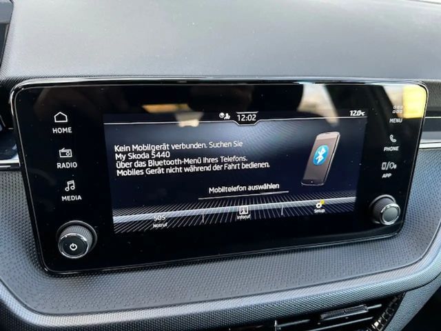 Skoda Fabia Essence PDC;CARPLAY;FSE;LED