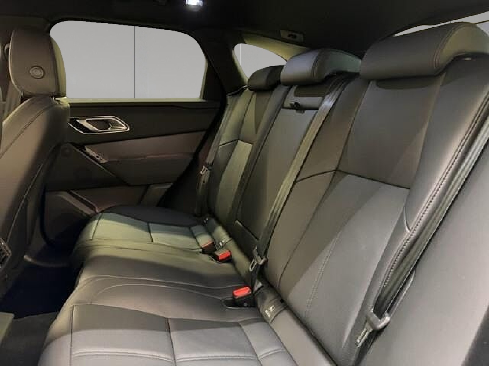 Land Rover Range Rover Velar Dynamic SE