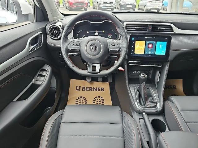 MG ZS Luxury