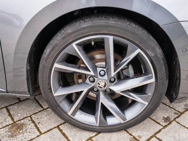 Skoda Superb 2.0 TDI 4x4 Combi Sportline