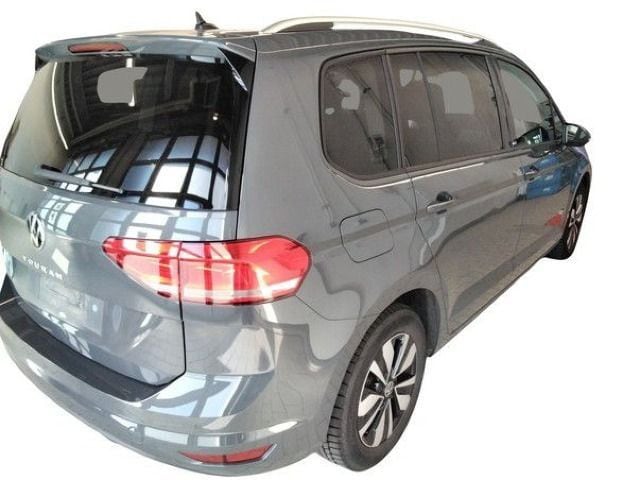 Volkswagen Touran 1.5 TSI DSG Move