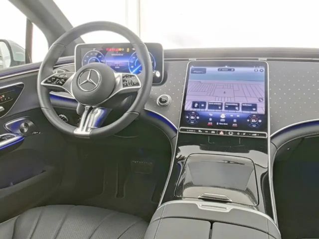 Mercedes-Benz EQE 300 Sedan