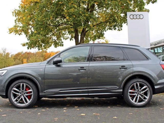 Audi Q7 S-Line