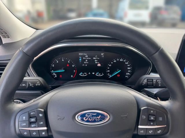 Ford Focus Titanium Wagon