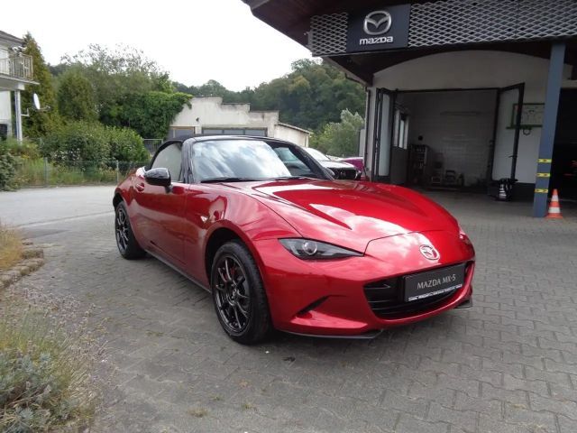 Mazda MX-5 Homura SkyActiv
