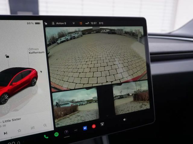 Tesla Model 3 AWD Long Range