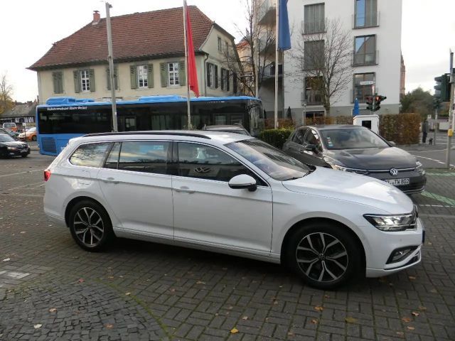 Volkswagen Passat Business Variant